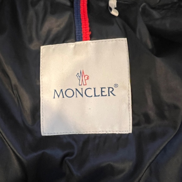 Moncler jacket - Picture 5 of 9